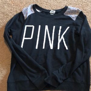 Crew neck